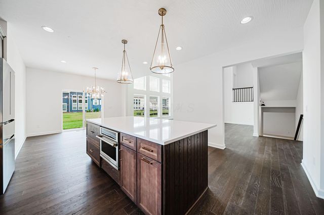 6465 Tanseyclose Lane, Dublin, OH 43016