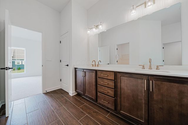 6465 Tanseyclose Lane, Dublin, OH 43016