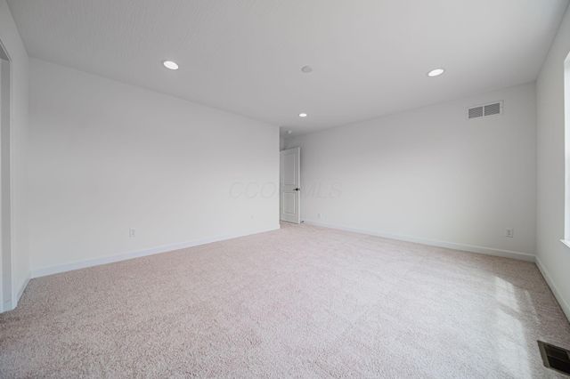 6465 Tanseyclose Lane, Dublin, OH 43016