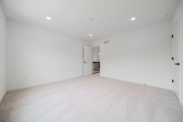 6465 Tanseyclose Lane, Dublin, OH 43016