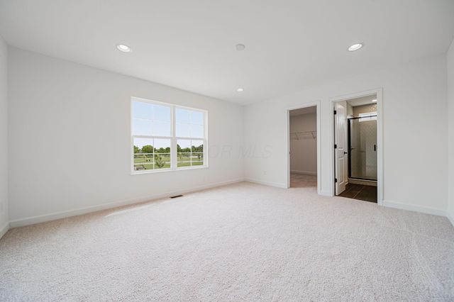 6465 Tanseyclose Lane, Dublin, OH 43016