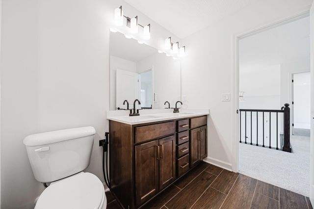 6465 Tanseyclose Lane, Dublin, OH 43016