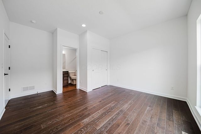 6465 Tanseyclose Lane, Dublin, OH 43016