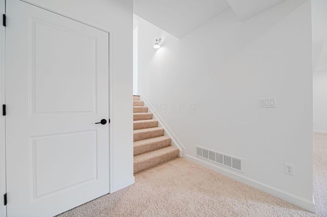 6465 Tanseyclose Lane, Dublin, OH 43016