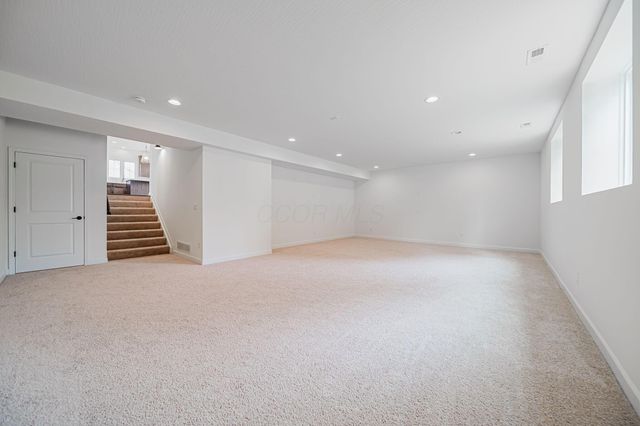 6465 Tanseyclose Lane, Dublin, OH 43016