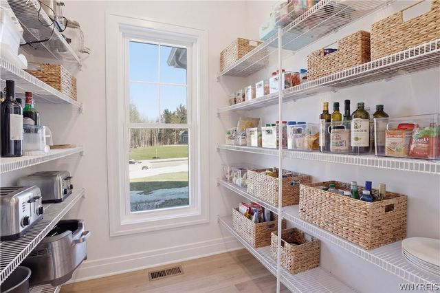 14 Blue Heron Drive, Orchard Park, NY 14127