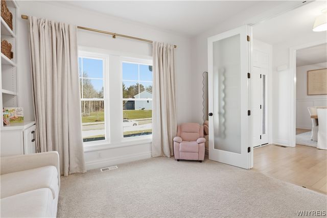 14 Blue Heron Drive, Orchard Park, NY 14127