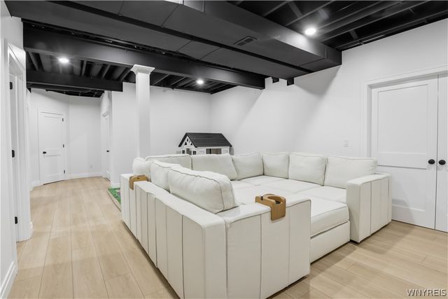 14 Blue Heron Drive, Orchard Park, NY 14127