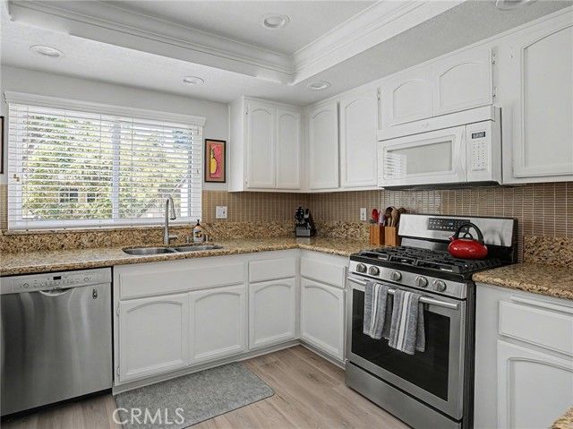 121 S Juanita 6, Redondo Beach, CA 90277