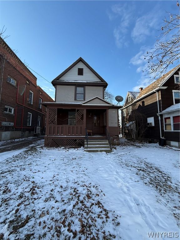 725 Monteagle Street, Niagara Falls, NY 14305