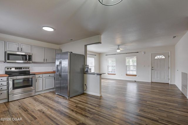 1307 Katherine Avenue, Joplin, MO 64801