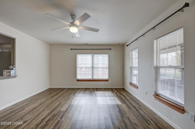 1307 Katherine Avenue, Joplin, MO 64801