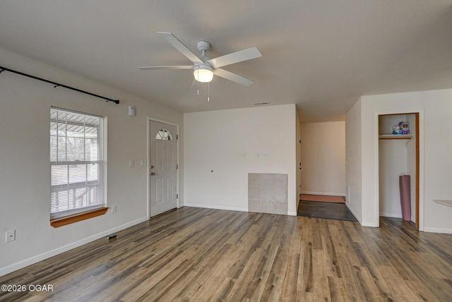 1307 Katherine Avenue, Joplin, MO 64801