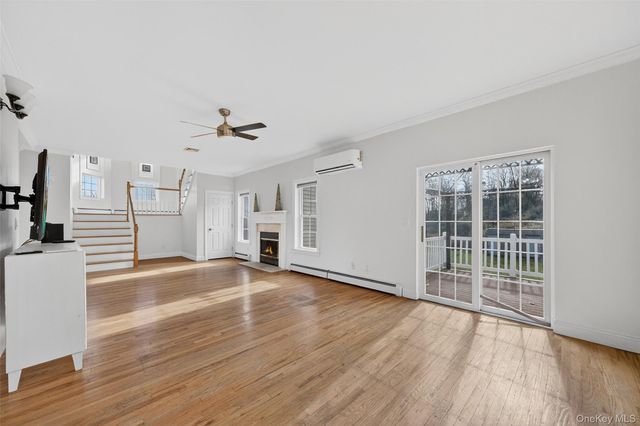 237 Lattintown Road, Marlboro, NY 12542