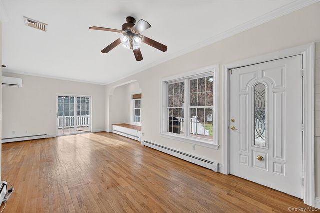 237 Lattintown Road, Marlboro, NY 12542