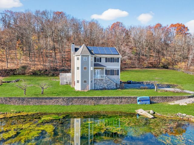 237 Lattintown Road, Marlboro, NY 12542