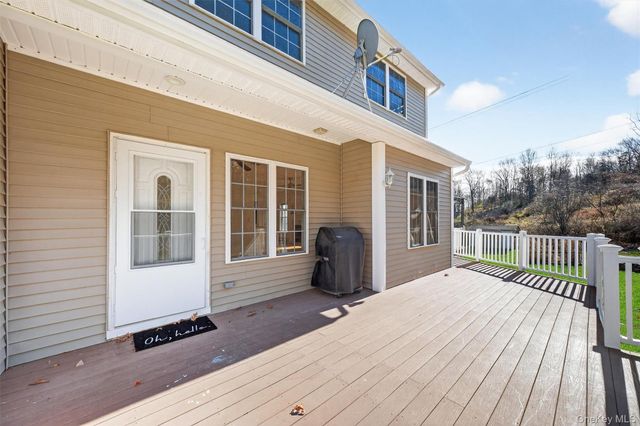 237 Lattintown Road, Marlboro, NY 12542