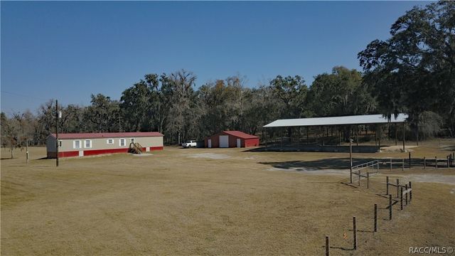 3623 E Whirlwind Path, Floral City, FL 34436