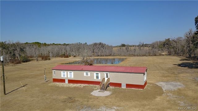 3623 E Whirlwind Path, Floral City, FL 34436