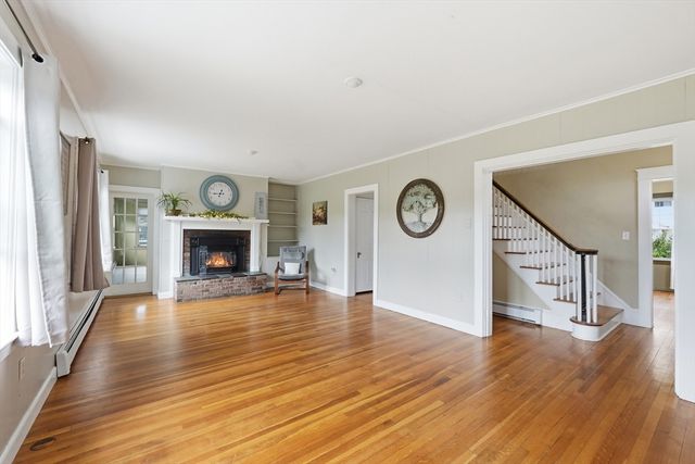 117 Cook Ln, Marlborough, MA 01752
