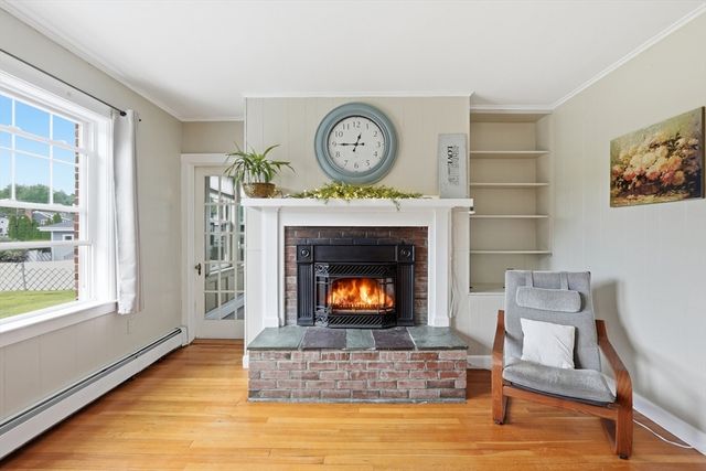 117 Cook Ln, Marlborough, MA 01752