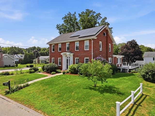 117 Cook Ln, Marlborough, MA 01752