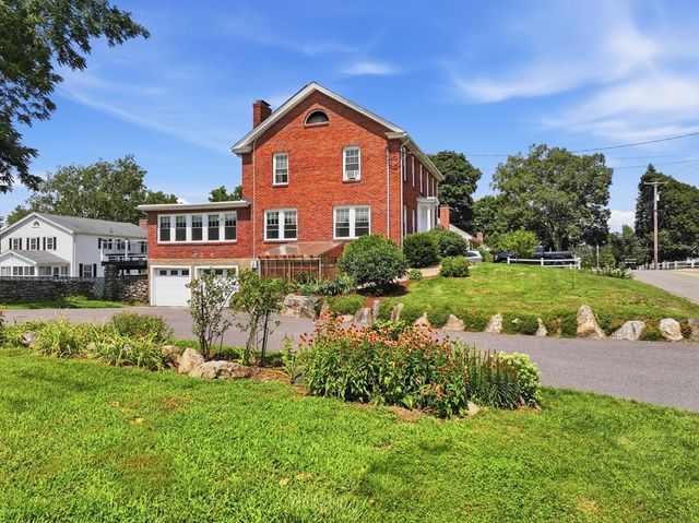 117 Cook Ln, Marlborough, MA 01752