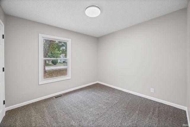 3906 John Adams Road, Lafayette, IN 47909