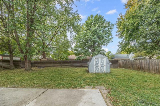 3906 John Adams Road, Lafayette, IN 47909