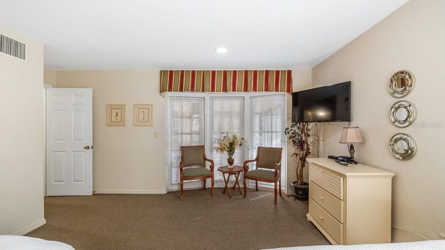 708 SANTA CRUZ LANE 708, Howey In The Hills, FL 34737