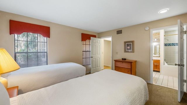 708 SANTA CRUZ LANE 708, Howey In The Hills, FL 34737