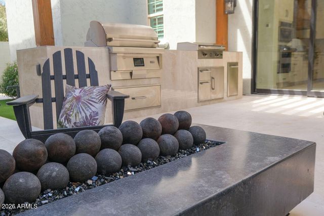 3923 E GALVESTON Street, Gilbert, AZ 85295