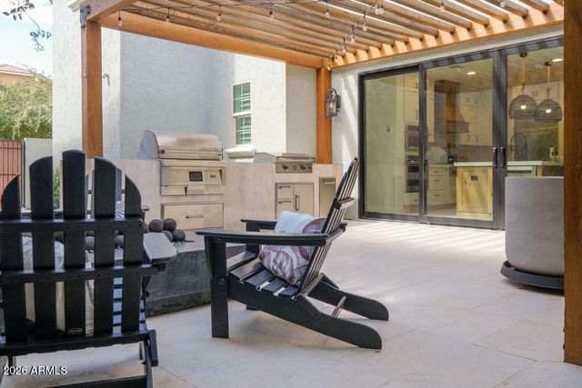 3923 E GALVESTON Street, Gilbert, AZ 85295