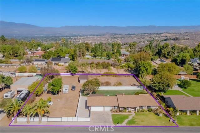 16810 Tava Lane, Riverside, CA 92504