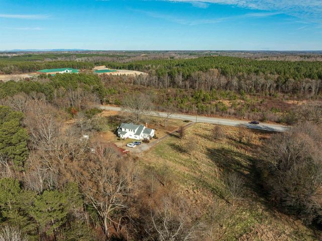 1741 Rainbow Lake Road, Chesnee, SC 29323