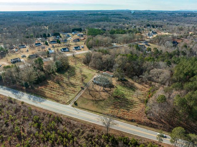 1741 Rainbow Lake Road, Chesnee, SC 29323