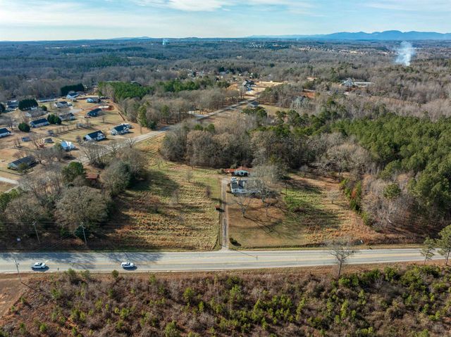 1741 Rainbow Lake Road, Chesnee, SC 29323