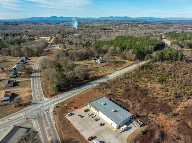 1741 Rainbow Lake Road, Chesnee, SC 29323