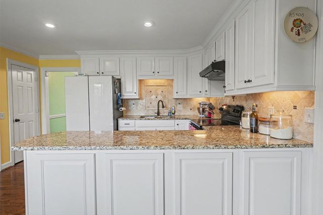 169 W Kingston Springs Rd, Kingston Springs, TN 37082