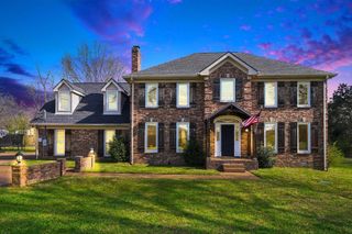 169 W Kingston Springs Rd, Kingston Springs, TN 37082