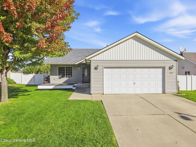 3831 W Linneatus Dr, Coeur d'Alene, ID 83815 property photo