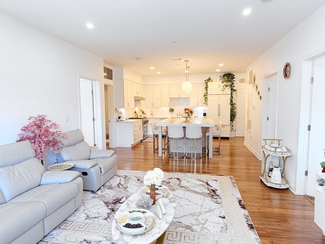 3531 Washington St 316, Boston, MA 02130