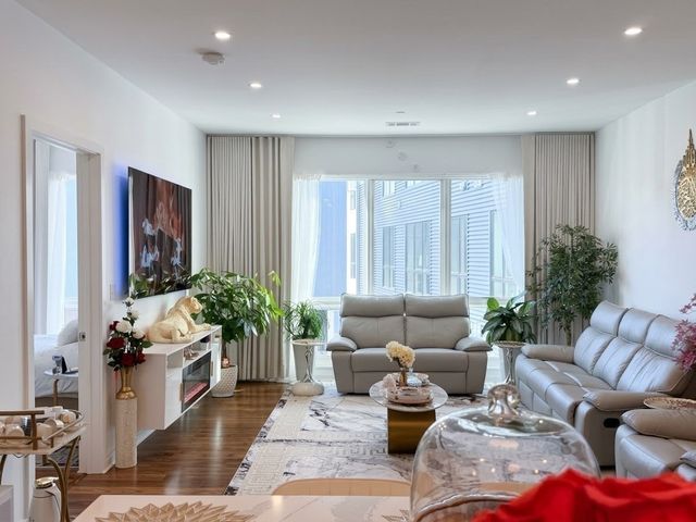3531 Washington St 316, Boston, MA 02130