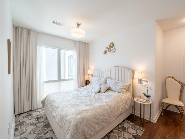3531 Washington St 316, Boston, MA 02130