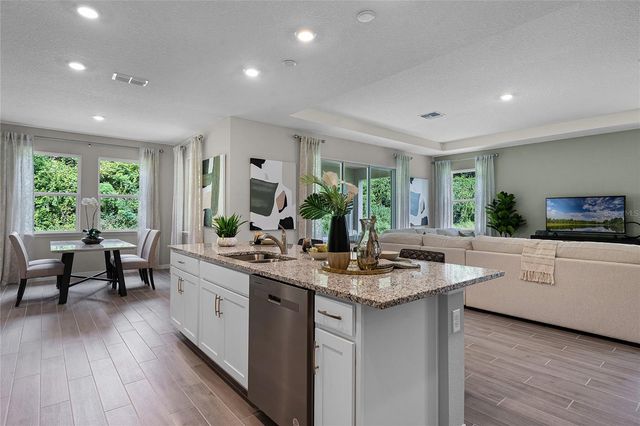 2073 ASHWOOD BLUFF, Ocoee, FL 34761