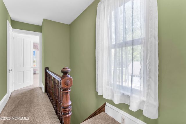 43 Devonshire Court, Middletown, NJ 07748