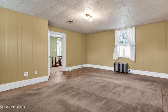 43 Devonshire Court, Middletown, NJ 07748