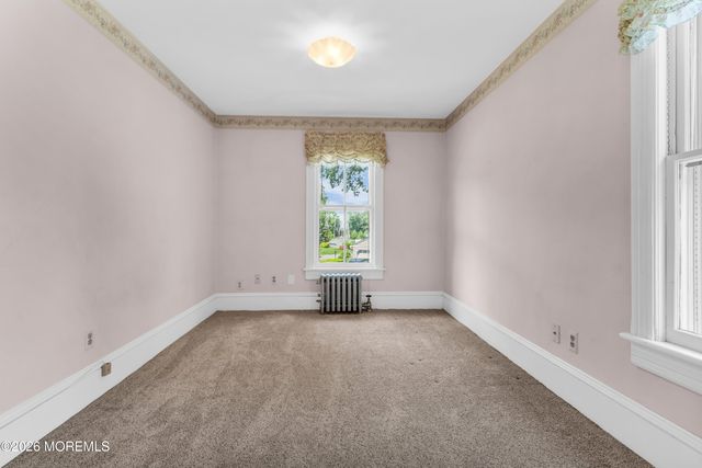 43 Devonshire Court, Middletown, NJ 07748
