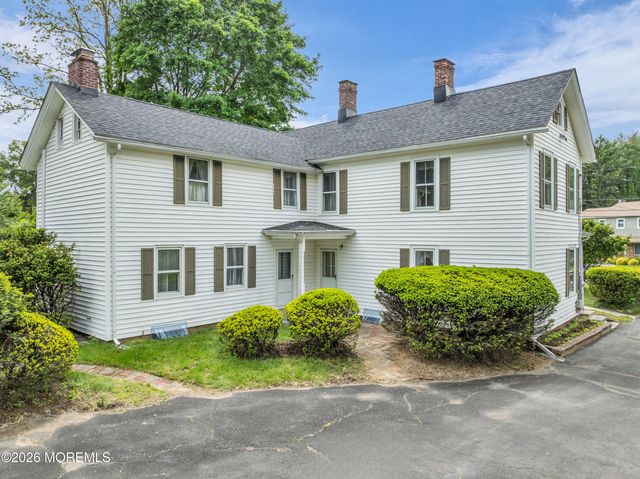 43 Devonshire Court, Middletown, NJ 07748