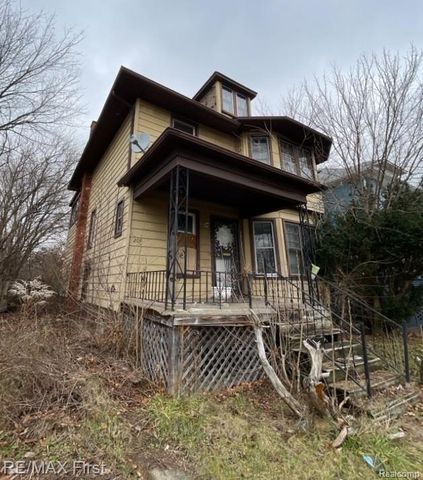 209 Connecticut Street, Highland Park, MI 48203